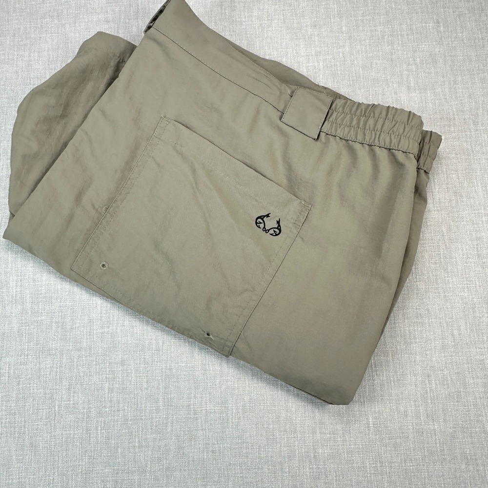 Realtree Fishing Cargo Shorts Mens 3XL Khaki Nylon Outdoor